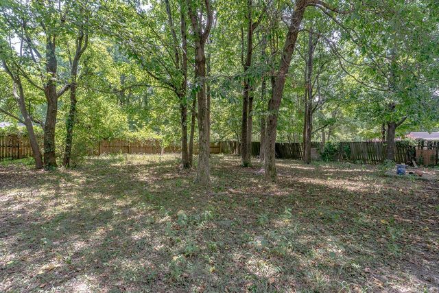 1302 Walker St, Paragould, AR 72450