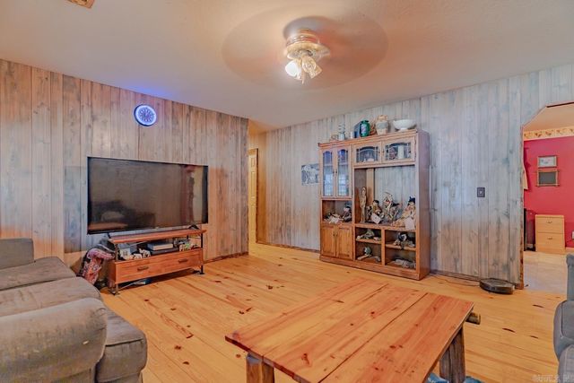 1302 Walker St, Paragould, AR 72450