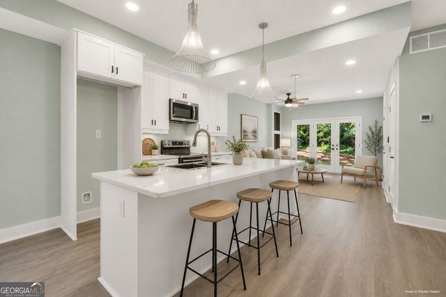 233 E Tinsley Street, Griffin, GA 30223