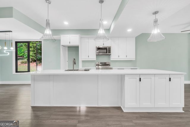 233 E Tinsley Street, Griffin, GA 30223