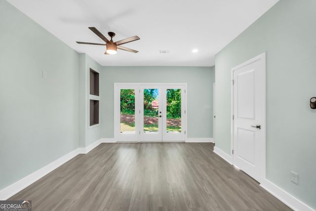 233 E Tinsley Street, Griffin, GA 30223