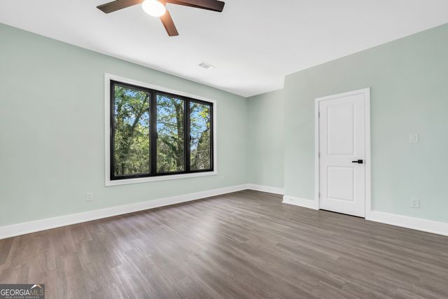 233 E Tinsley Street, Griffin, GA 30223