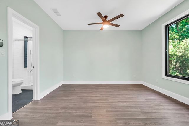 233 E Tinsley Street, Griffin, GA 30223