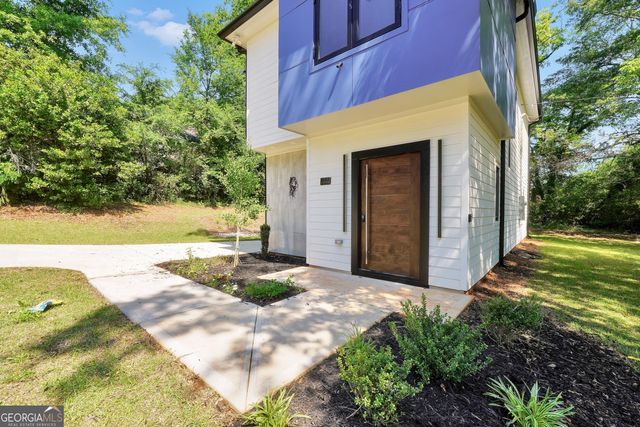 233 E Tinsley Street, Griffin, GA 30223