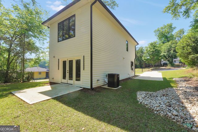 233 E Tinsley Street, Griffin, GA 30223