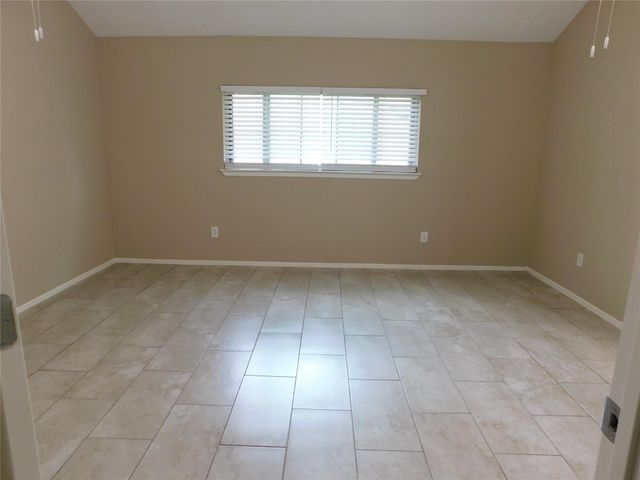 1115 Harpings Way, Crosby, TX 77532