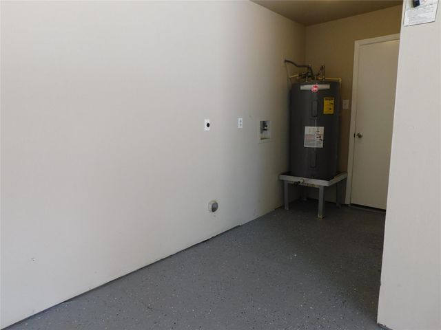 1115 Harpings Way, Crosby, TX 77532