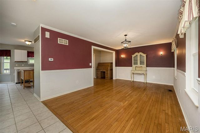 8417 Saint Andrews Lane, House Springs, MO 63051