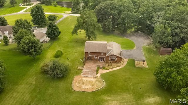 8417 Saint Andrews Lane, House Springs, MO 63051