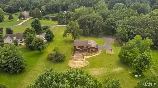 8417 Saint Andrews Lane, House Springs, MO 63051