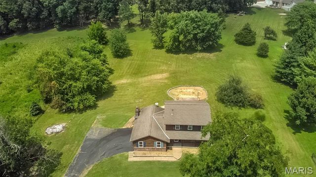 8417 Saint Andrews Lane, House Springs, MO 63051