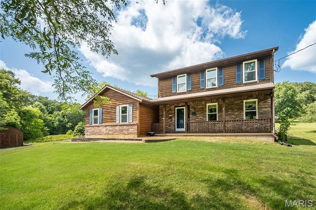 8417 Saint Andrews Lane, House Springs, MO 63051