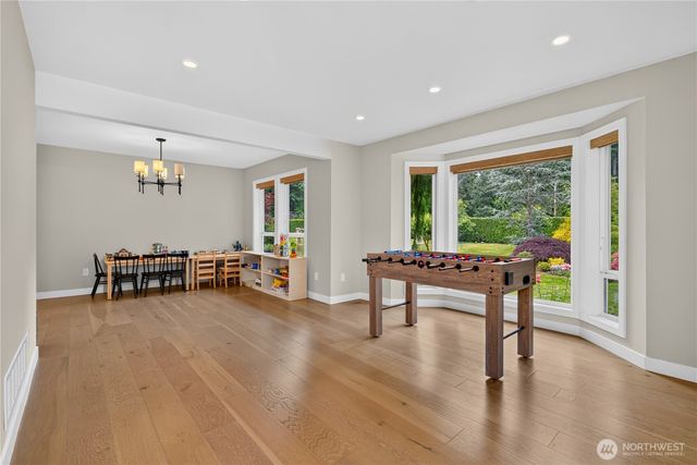 16700 61st Avenue SE, Snohomish, WA 98296