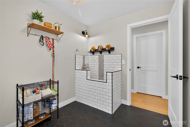 16700 61st Avenue SE, Snohomish, WA 98296