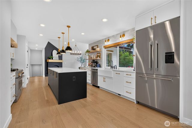 16700 61st Avenue SE, Snohomish, WA 98296