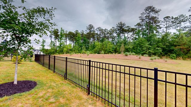 156 Summerwind Drive, Summerville, SC 29486