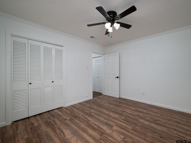423 Hardee Dr, Chandler, TX 75758