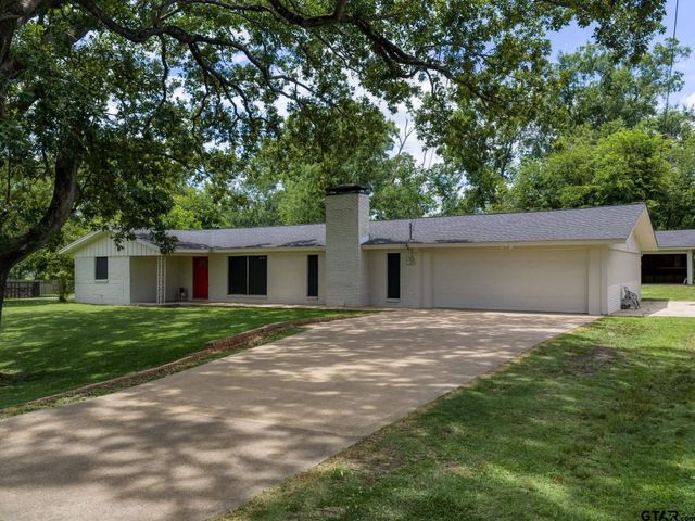 423 Hardee Dr, Chandler, TX 75758
