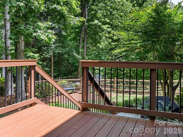 8808 Sweetwater Place, Waxhaw, NC 28173