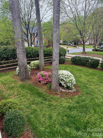 8808 Sweetwater Place, Waxhaw, NC 28173