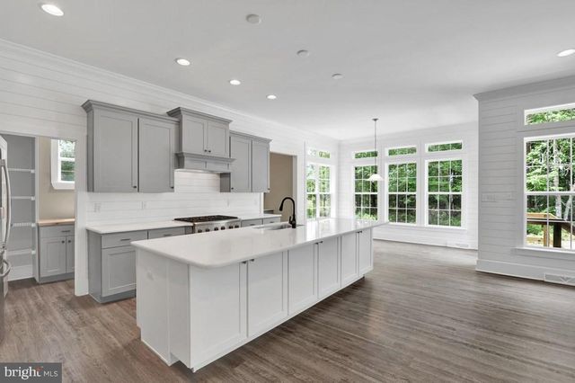 24577 BEAVER WAY, Georgetown, DE 19947