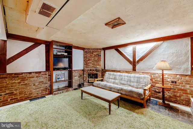 3118 WELSH RD, Philadelphia, PA 19136