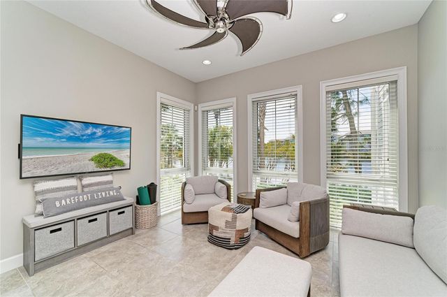 348 SAPPHIRE LAKE DRIVE 101, Bradenton, FL 34209