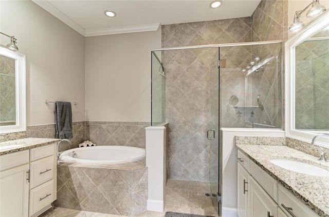 348 SAPPHIRE LAKE DRIVE 101, Bradenton, FL 34209