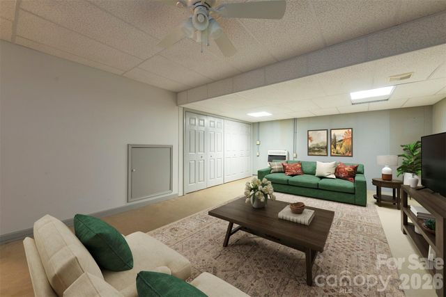 90 Pine Forest Drive, Weaverville, NC 28787