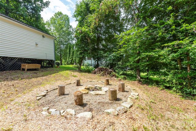 90 Pine Forest Drive, Weaverville, NC 28787