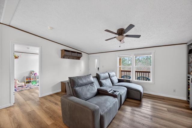 240 Hawks Way, Chatsworth, GA 30705