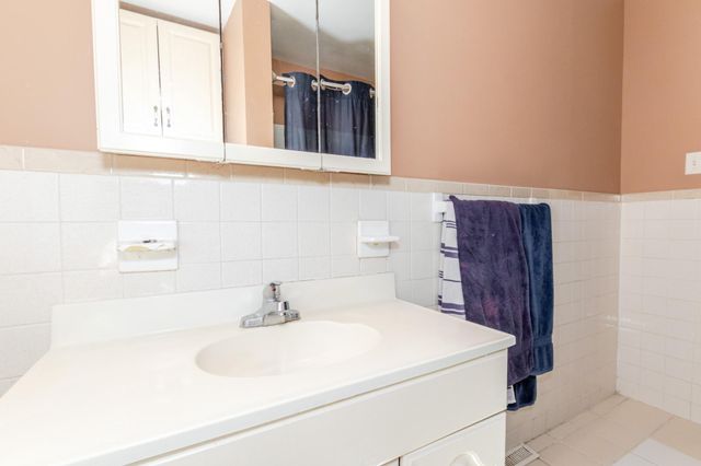 1100 W SOMERDALE RD, Somerdale, NJ 08083
