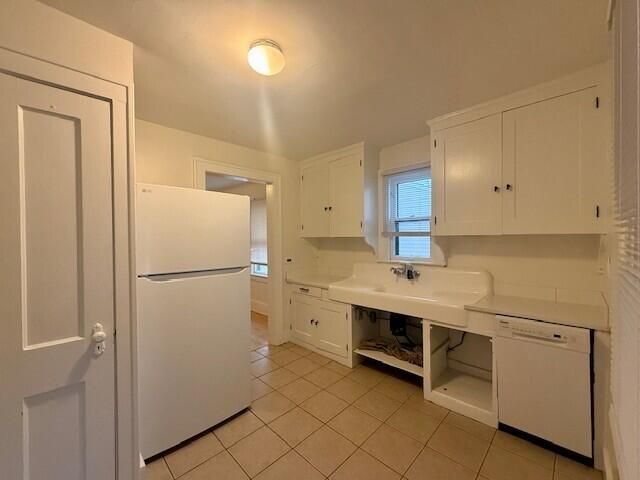 335 Ardmore Drive, Ferndale City, MI 48220