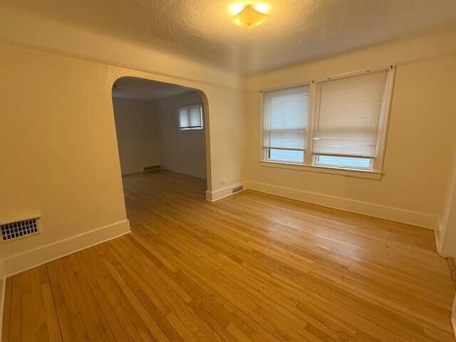 335 Ardmore Drive, Ferndale City, MI 48220