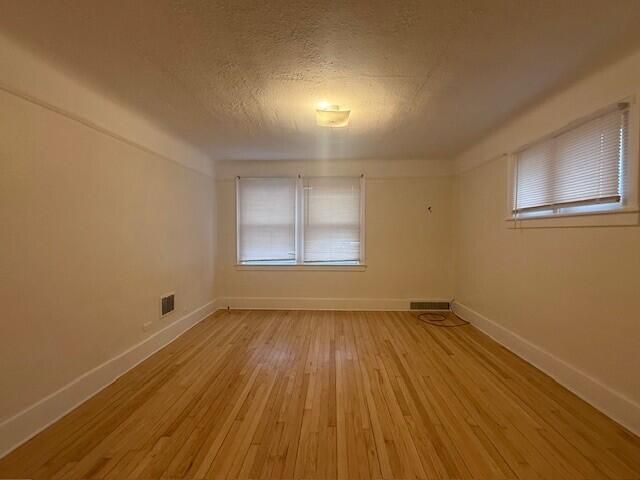 335 Ardmore Drive, Ferndale City, MI 48220