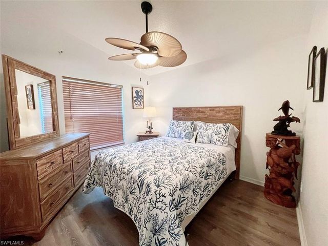 2037 Crown Pointe BLVD, Naples, FL 34112