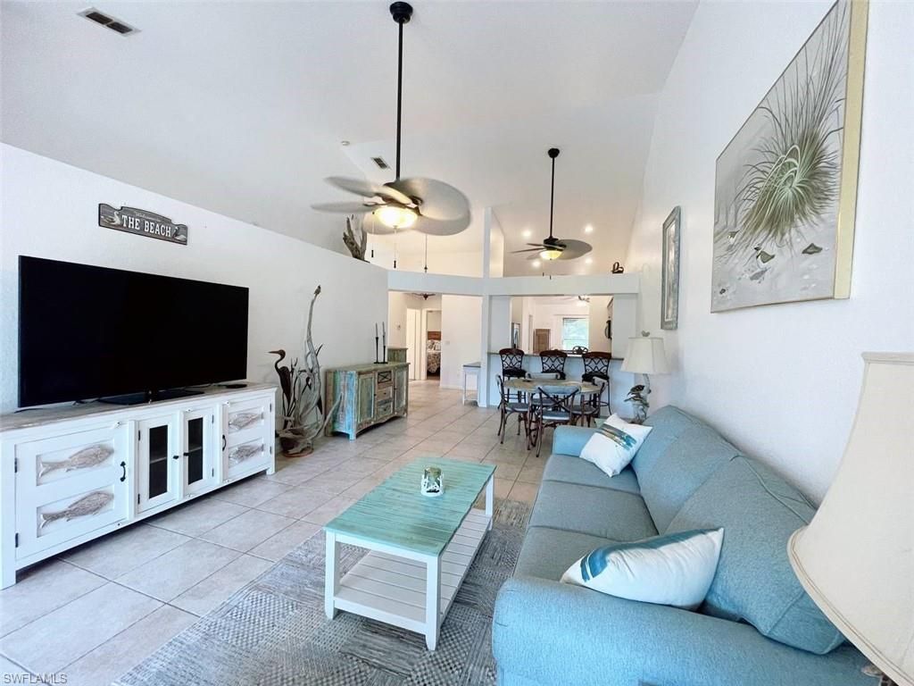 2037 Crown Pointe BLVD, NAPLES, FL 34112 — photo 3