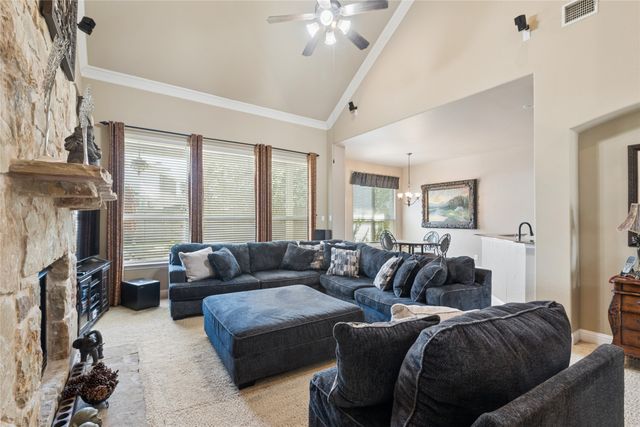 4312 Crestview Lane, Mansfield, TX 76063