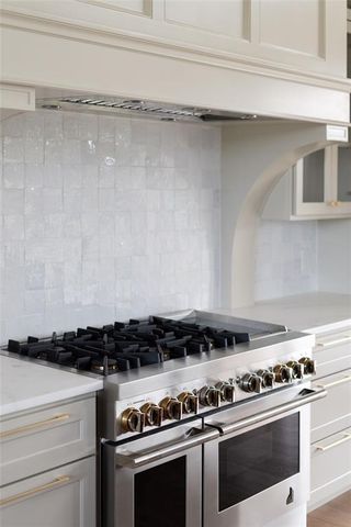 501 Old Creek Road, Edmond, OK 73034