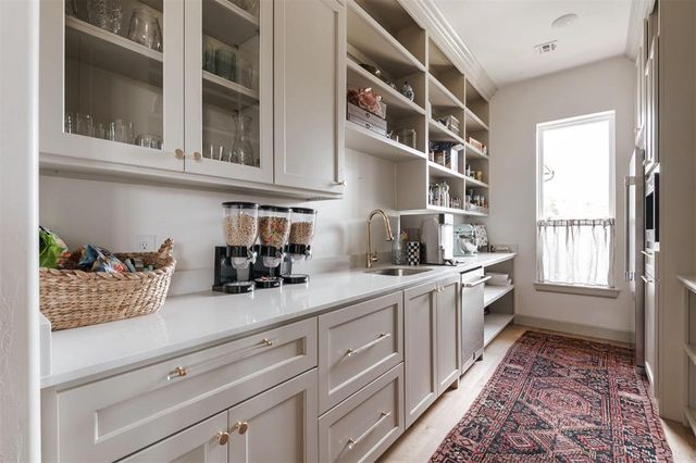 501 Old Creek Road, Edmond, OK 73034