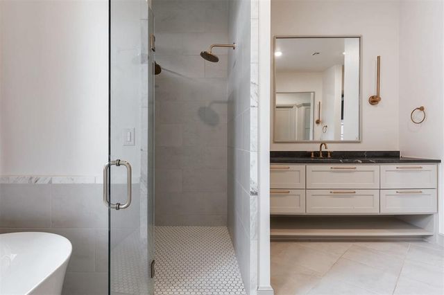 501 Old Creek Road, Edmond, OK 73034