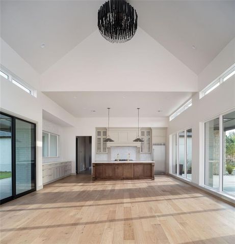 501 Old Creek Road, Edmond, OK 73034