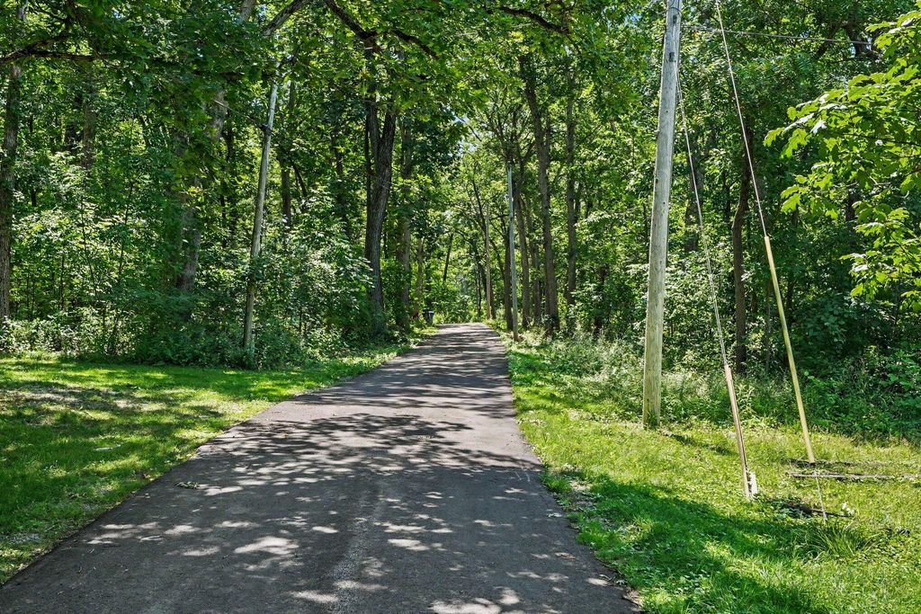 13035 Morse Lane, Cedar Lake, IN 46303