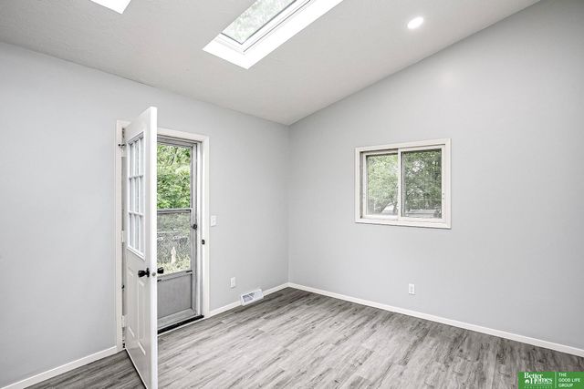 1807 Warren Street, Bellevue, NE 68005