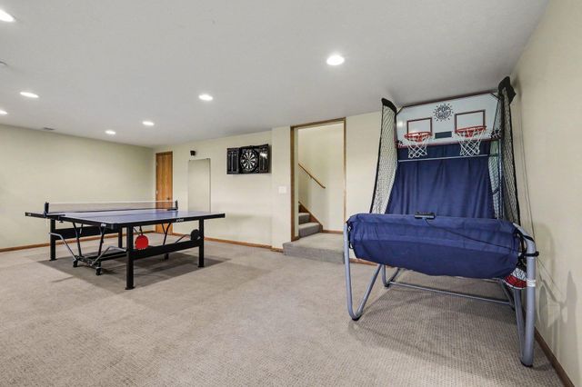 2632 Fairfield Drive, Zeeland, MI 49464