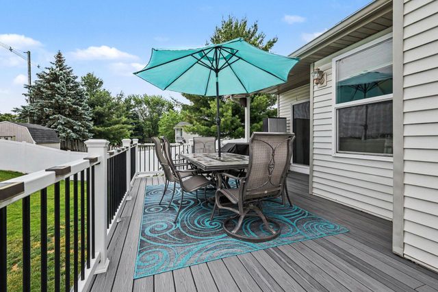 2632 Fairfield Drive, Zeeland, MI 49464