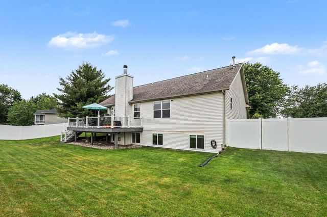 2632 Fairfield Drive, Zeeland, MI 49464