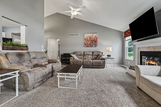 2632 Fairfield Drive, Zeeland, MI 49464