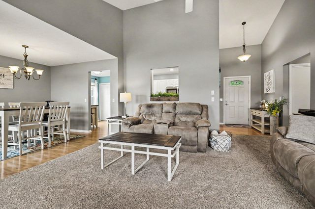 2632 Fairfield Drive, Zeeland, MI 49464