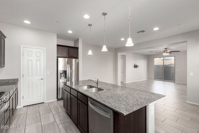 232 N 56TH Place, Mesa, AZ 85205